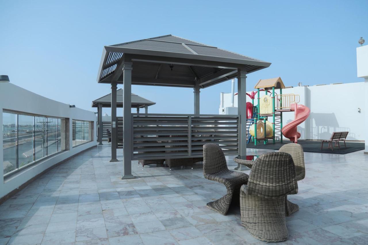 Sand Beach Suites Rayyis Extérieur photo