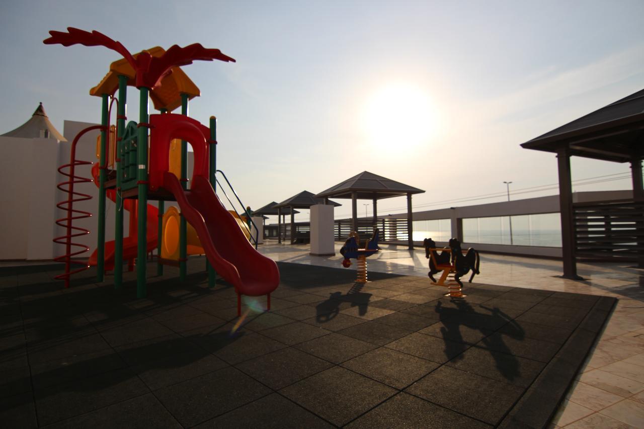 Sand Beach Suites Rayyis Extérieur photo