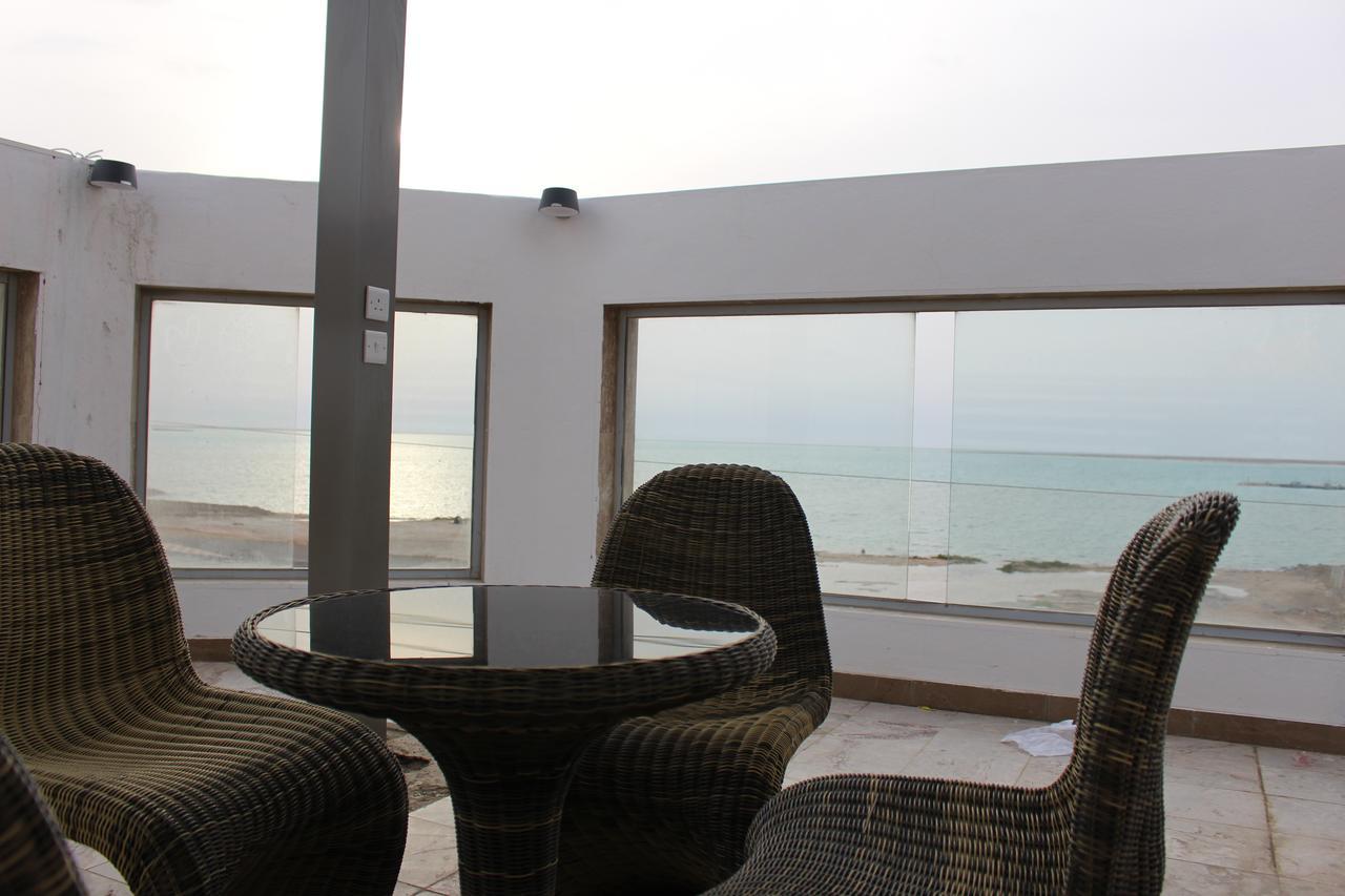 Sand Beach Suites Rayyis Extérieur photo