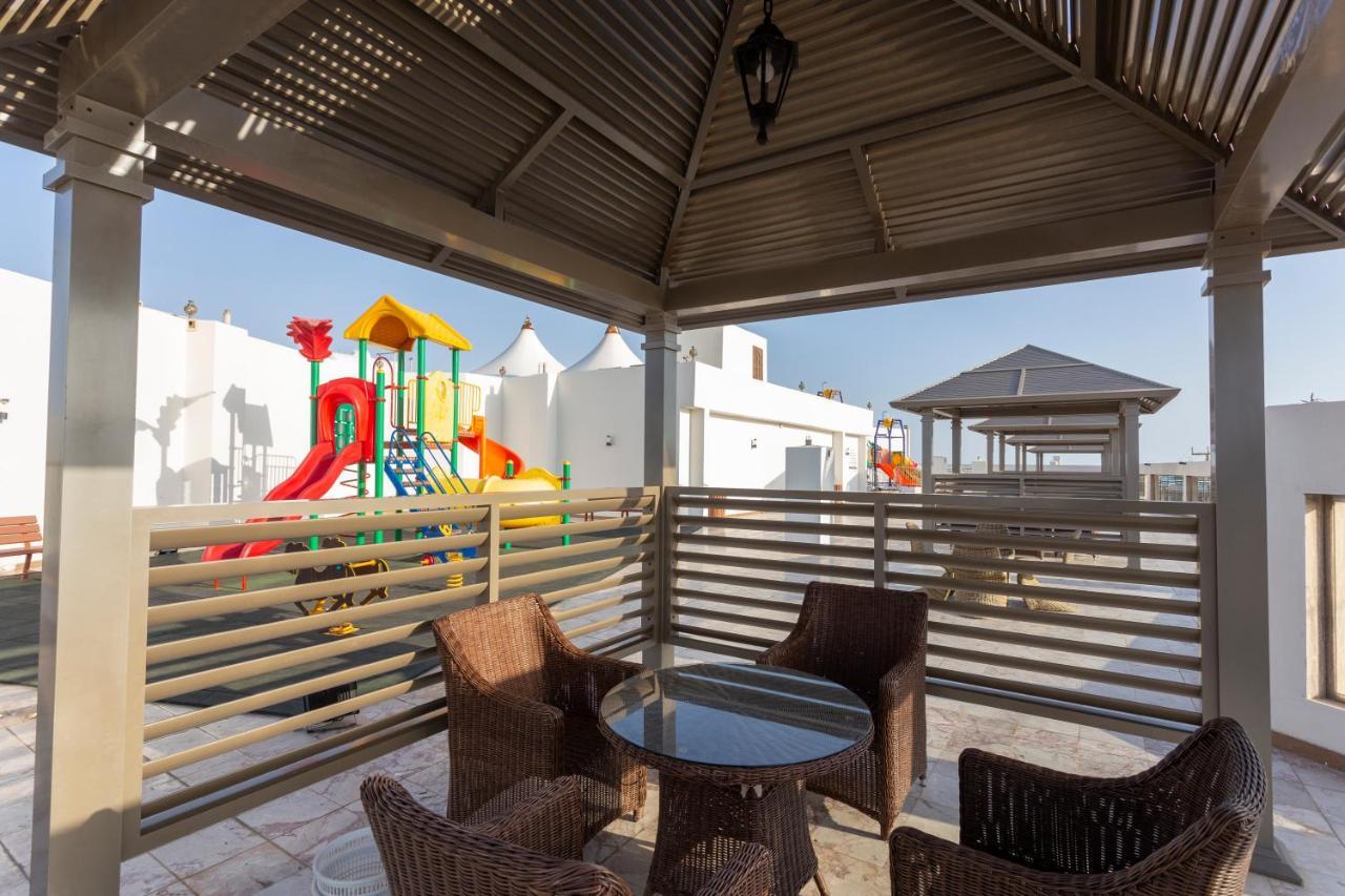Sand Beach Suites Rayyis Extérieur photo